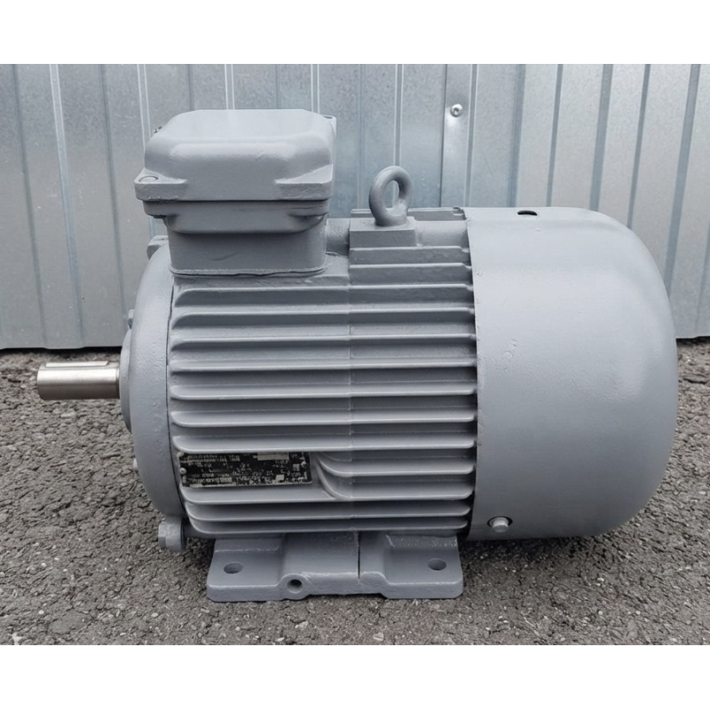 4АМ112М2 (електродвигун 4АМ112М2 7,5 кВт 3000 об/хв)